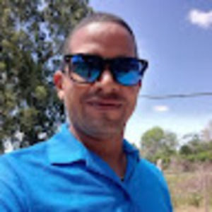 Meet your Posher, Rafael antonio